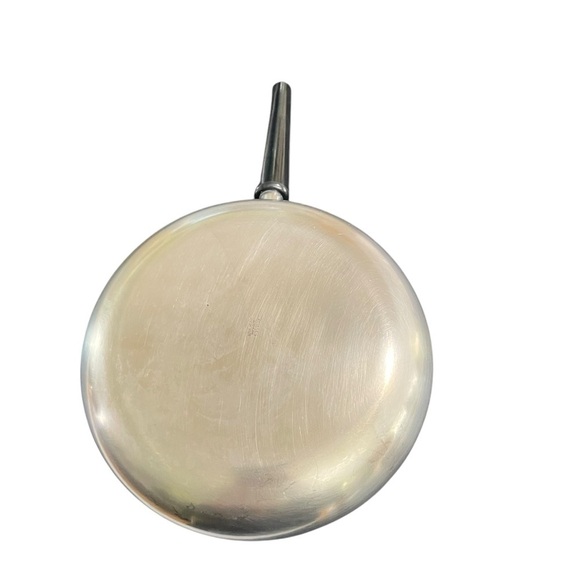 SIGG Switzerland Stainless Steel INOX 18/8 Fondue Pot
No Lid - Picture 5 of 10